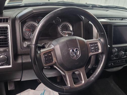 2022 RAM 1500 Classic SLT