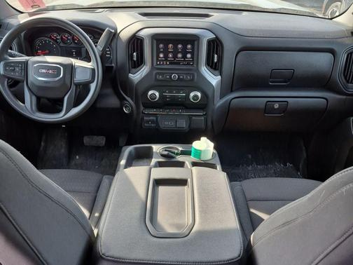 Sterling 2024 GMC Sierra 1500 Pro