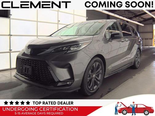 2021 Toyota Sienna XSE 7 Passenger