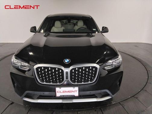 2023 BMW X4 xDrive30i