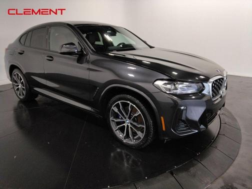 2023 BMW X4 xDrive30i
