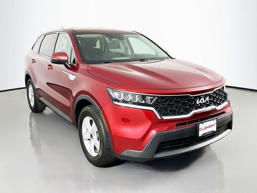 Passion Red Tintcoat 2022 Kia Sorento LX