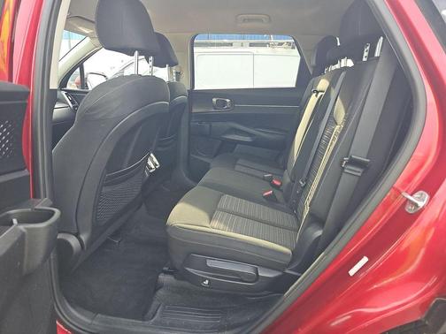Passion Red Tintcoat 2022 Kia Sorento LX