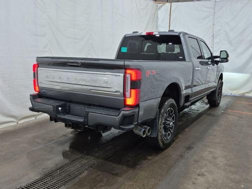 Carbonized Gray Metallic 2024 Ford F-250 Platinum