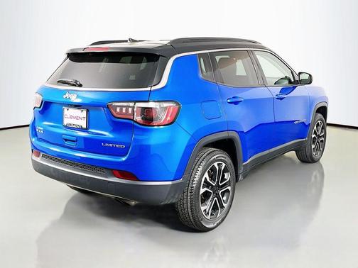 Laser Blue 2022 Jeep Compass Limited