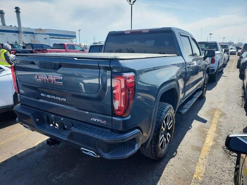 Dark Sky Metallic 2021 GMC Sierra 1500 AT4
