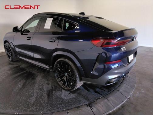 2021 BMW X6 xDrive40i