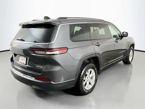 Metallic 2023 Jeep Grand Cherokee L Limited