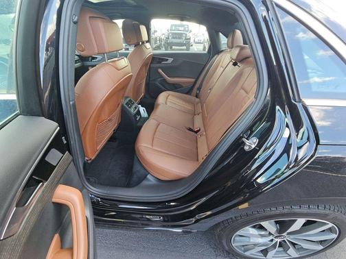 2021 Audi A4 40 Premium