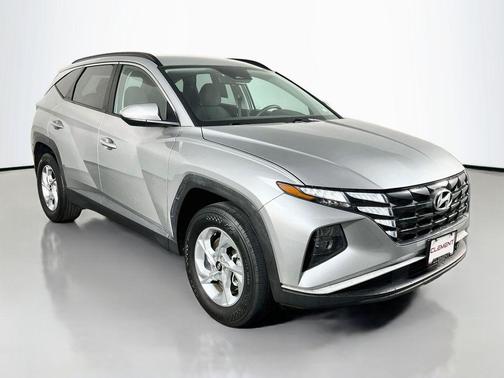 Shimmering Silver 2024 Hyundai TUCSON SEL