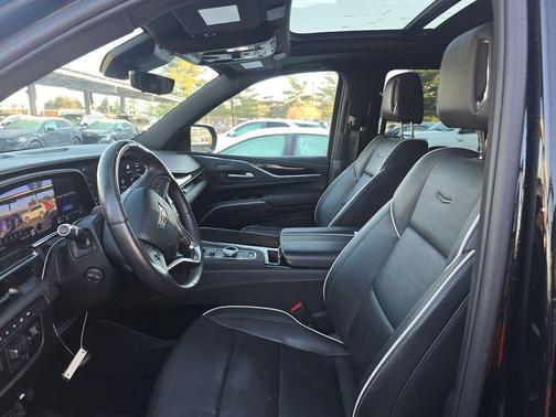 2024 Cadillac Escalade Sport