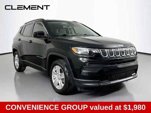 Diamond Black 2022 Jeep Compass Latitude