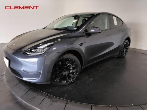 2022 Tesla Model Y Long Range