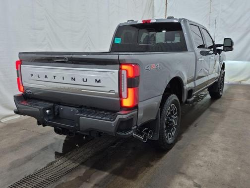 Carbonized Gray Metallic 2024 Ford F-250 Platinum