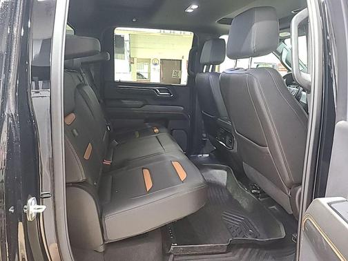 2024 GMC Sierra 2500 AT4