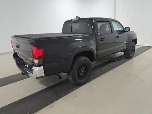 Midnight Black Metallic 2022 Toyota Tacoma SR5