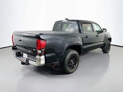 Midnight Black Metallic 2022 Toyota Tacoma SR5