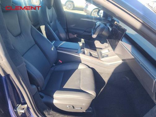 2022 Tesla Model S Base
