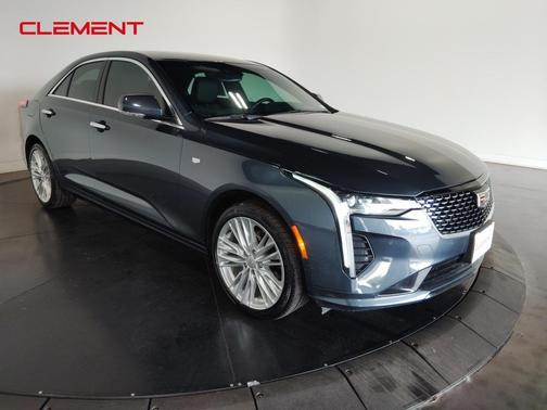 2022 Cadillac CT4 Premium Luxury
