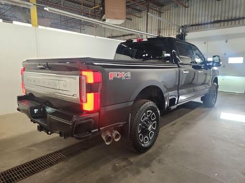 2024 Ford F-250 Platinum