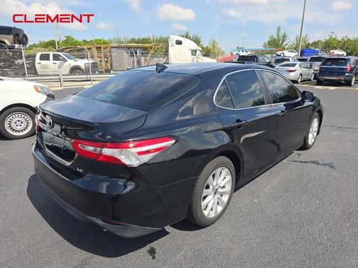 2020 Toyota Camry LE