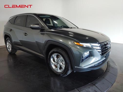 2023 Hyundai TUCSON SE
