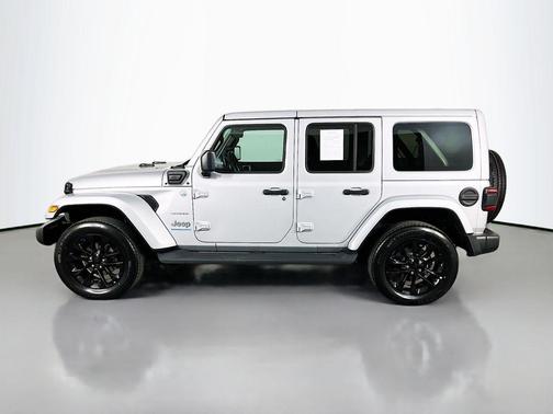 Silver Zynith Clearcoat 2023 Jeep Wrangler 4xe Sahara