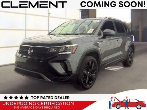 Platinum Gray Metallic 2022 Volkswagen Taos 1.5T SE