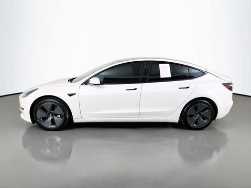 Pearl White 2021 Tesla Model 3 Standard Range Plus