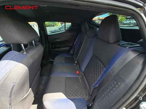 2021 Toyota C-HR XLE
