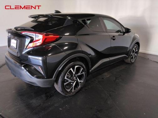 2021 Toyota C-HR XLE