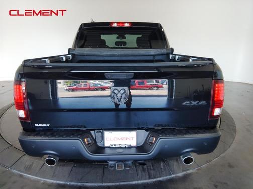 2021 RAM 1500 Classic SLT