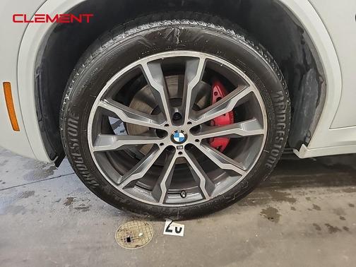 2023 BMW X4 xDrive30i