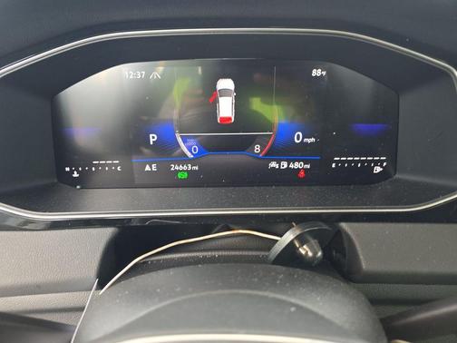 Pure White 2025 Volkswagen Jetta 1.5T S