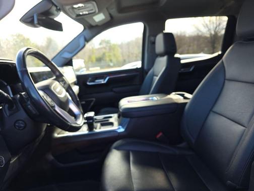 Quicksilver Metallic 2022 GMC Sierra 1500 SLT