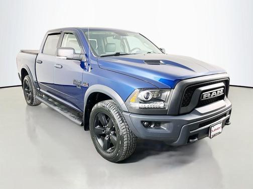 Patriot Blue Pearlcoat 2020 RAM 1500 Classic SLT