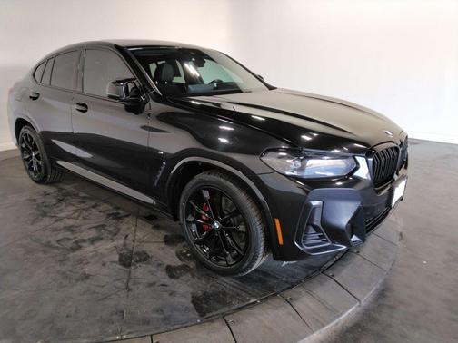 2022 BMW X4 M40i