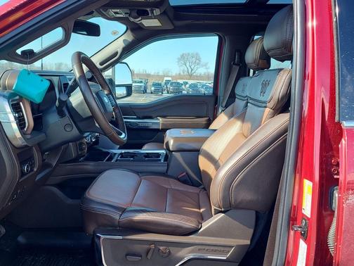 Ruby Red Metallic Tinted Clearcoat 2025 Ford F-250 King Ranch