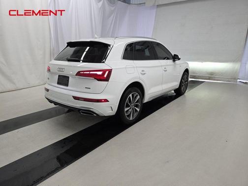 2022 Audi Q5 45 S line quattro Premium