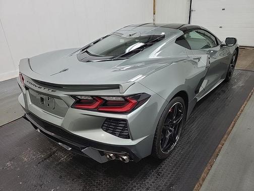 Gray Metallic 2024 Chevrolet Corvette Stingray w/2LT