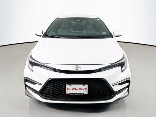 Ice 2024 Toyota Corolla SE