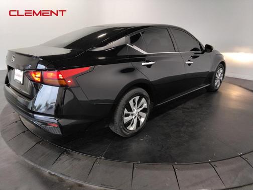 2022 Nissan Altima 2.5 S