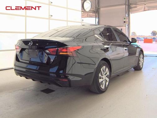 2022 Nissan Altima 2.5 S