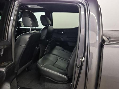 Cement 2021 Toyota Tacoma TRD Sport