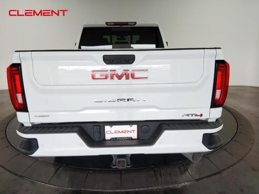 2023 GMC Sierra 2500 AT4