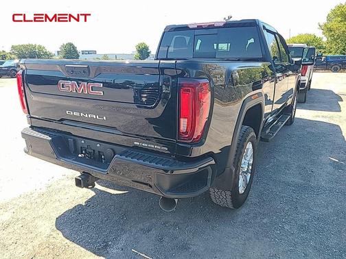 2021 GMC Sierra 2500 Denali