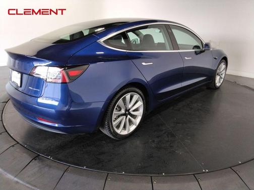 2019 Tesla Model 3 Long Range