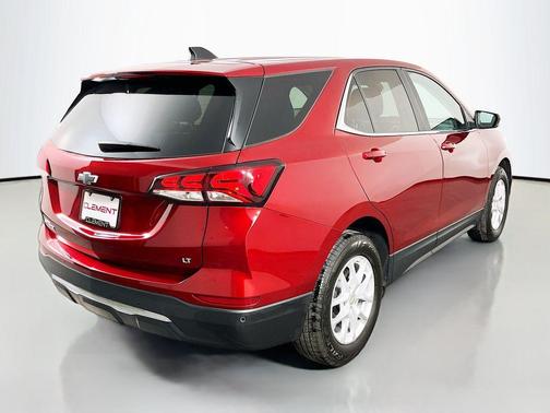 Cherry Red Tintcoat 2022 Chevrolet Equinox 1LT
