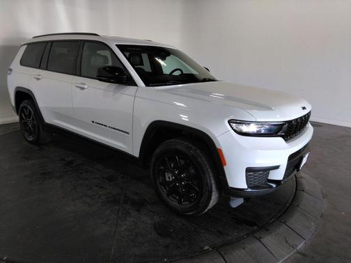 2024 Jeep Grand Cherokee L Laredo
