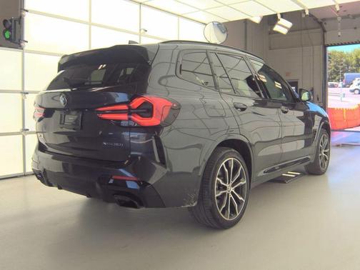 Dark Graphite Metallic 2022 BMW X3 xDrive30i